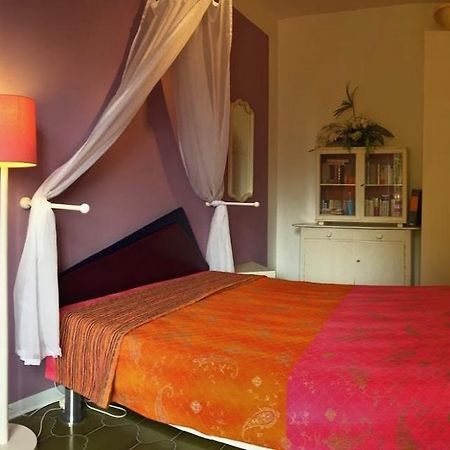 Pandora 1 Apartment Maccagno Екстериор снимка